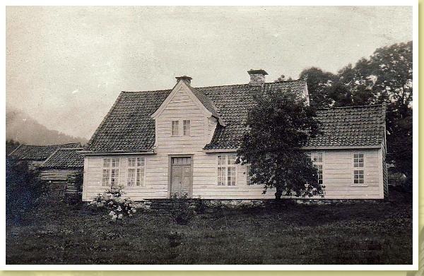 Handeland våningshus2